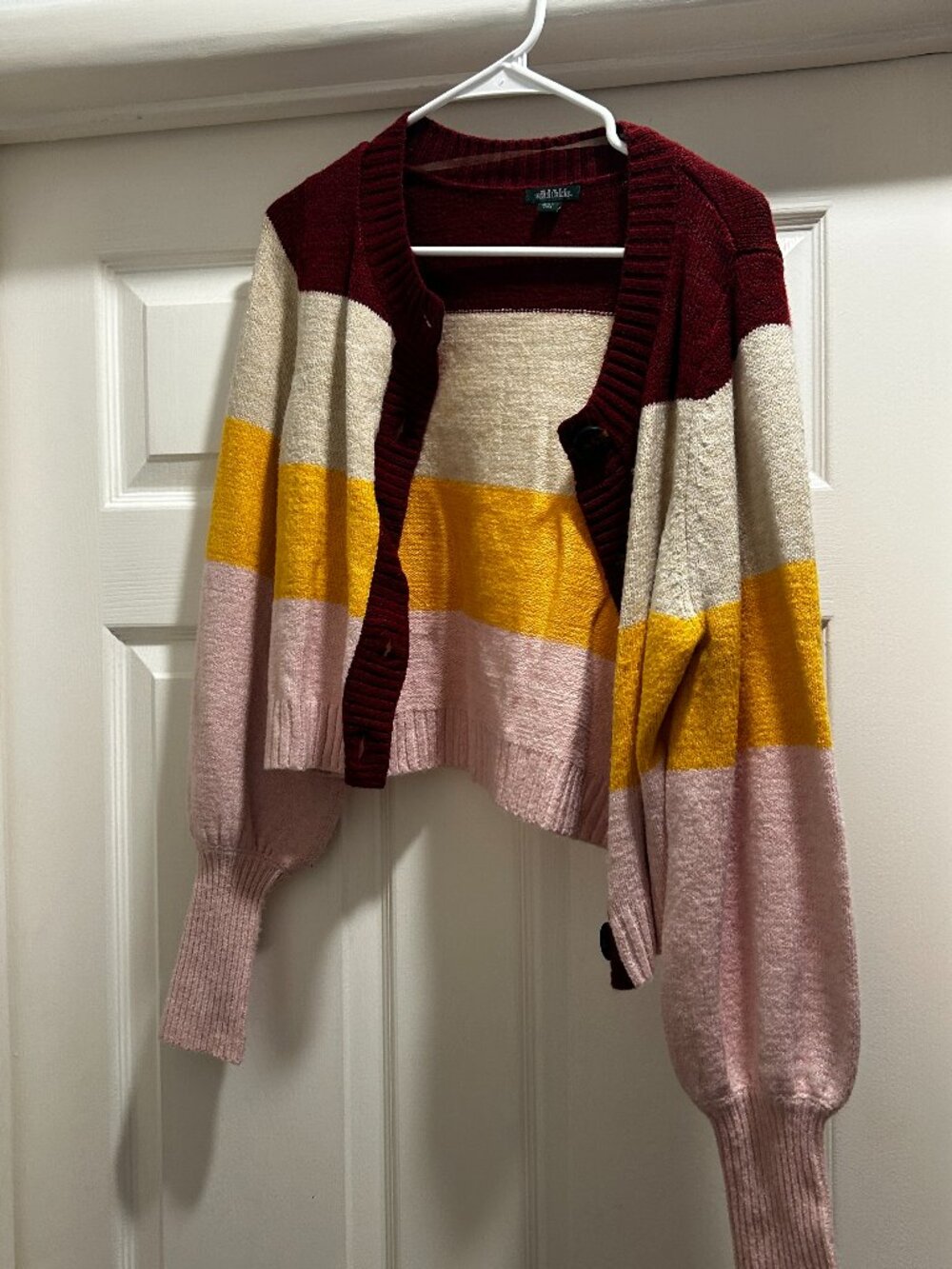 Color Block Cardigan with Bubble Sleeves